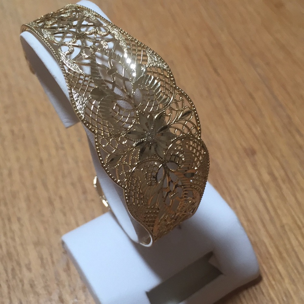 Gold plated Sterling silver fifteen bracelet